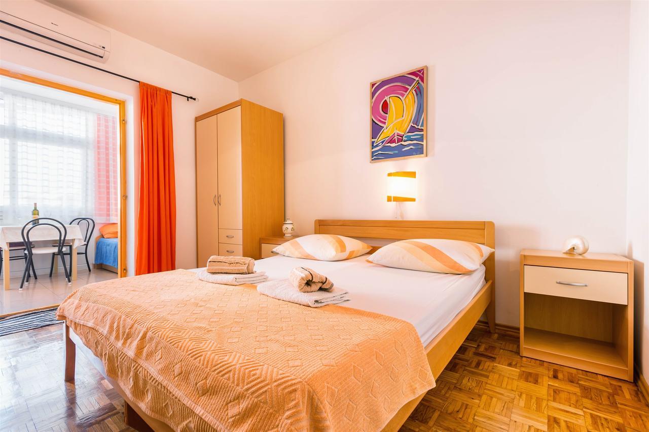 Apartments Zanze Vodice Bagian luar foto