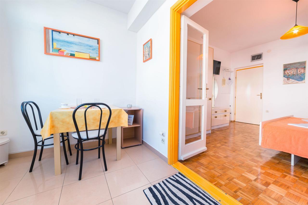 Apartments Zanze Vodice Bagian luar foto