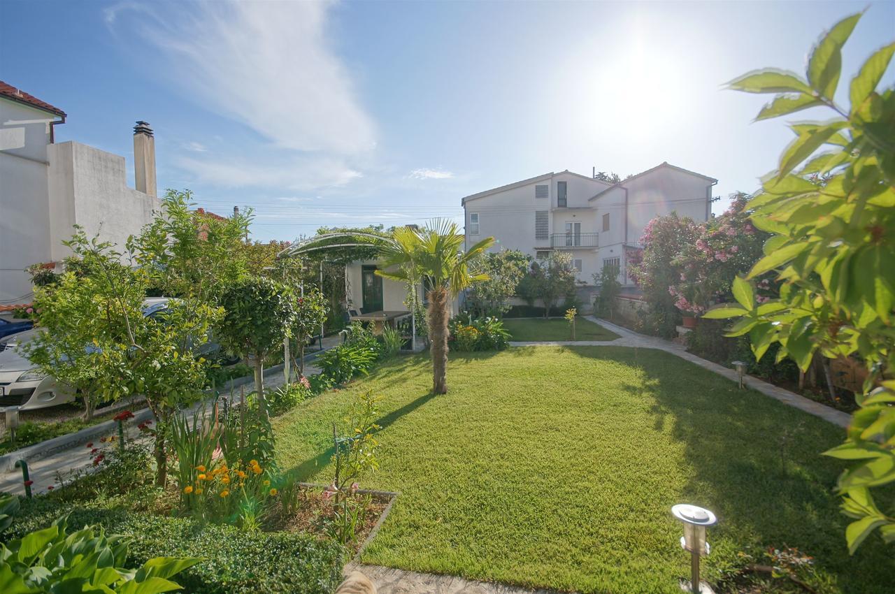 Apartments Zanze Vodice Bagian luar foto