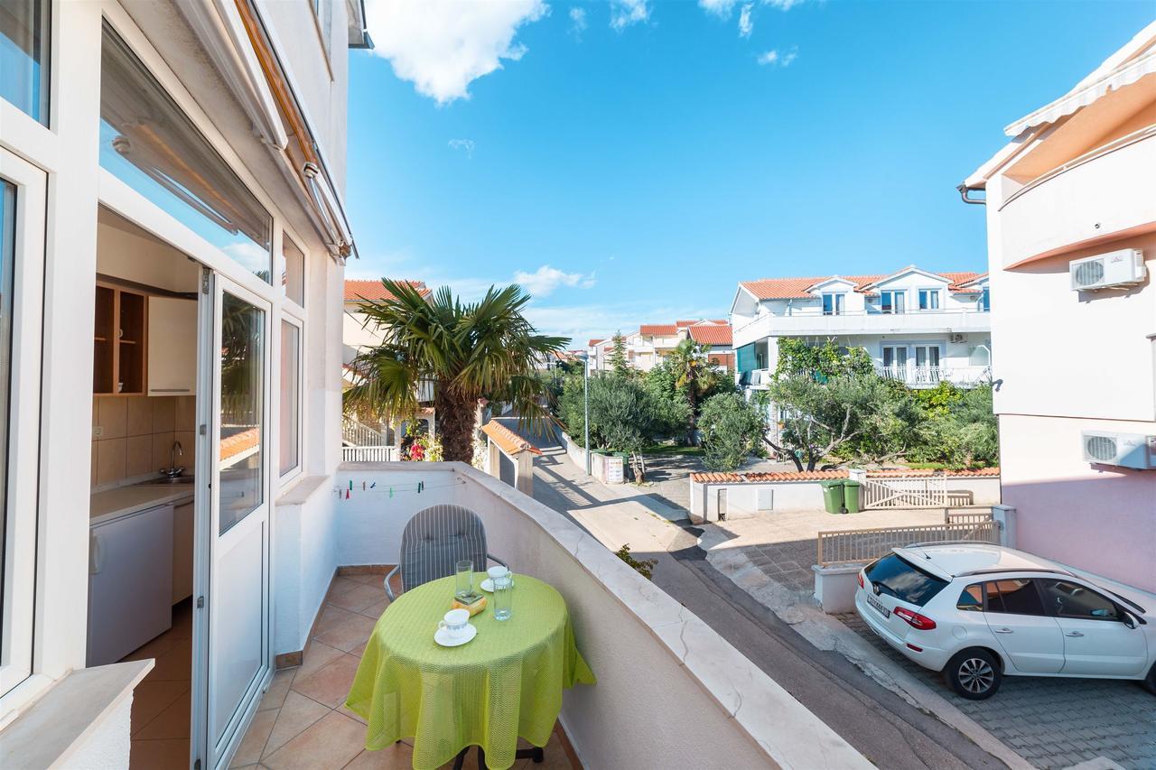 Apartments Zanze Vodice Bagian luar foto