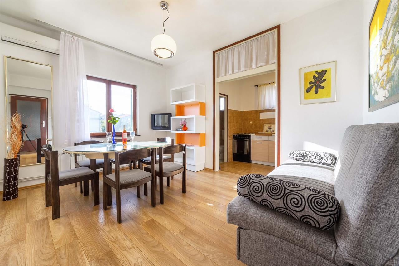 Apartments Zanze Vodice Bagian luar foto